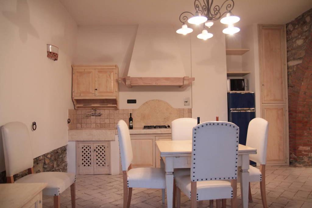Agriturismo Gualdo Del Re Suvereto Exteriér fotografie